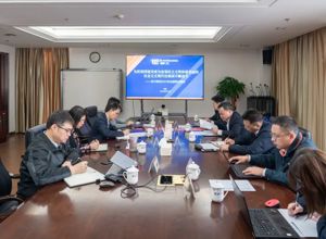 學習“兩會”精神  激發奮進力量